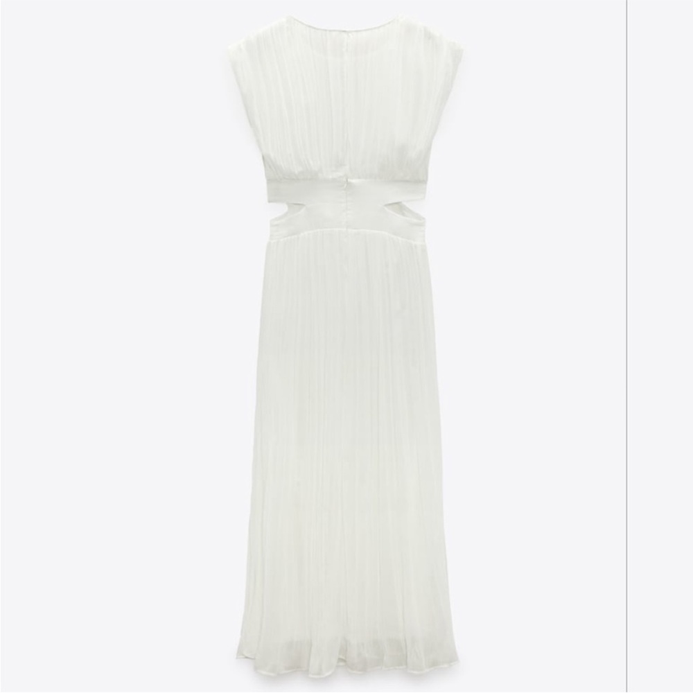 Zara White Sleeveless Crew Neck Gown